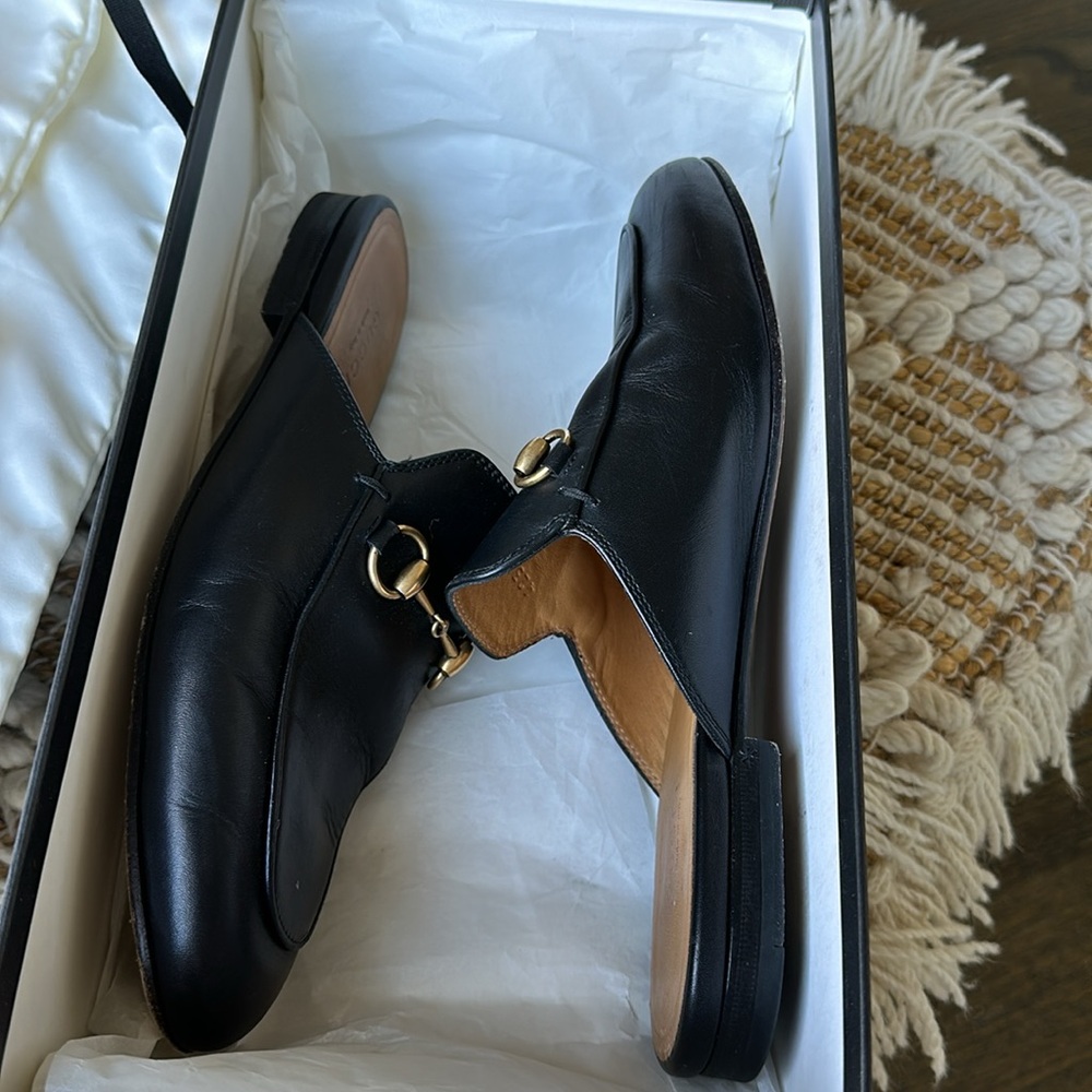 Gucci Princetown Horsebit Black Leather Flats Loafers Mules size 37 EUC - Picture 3 of 17